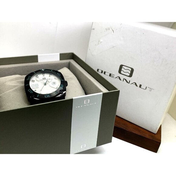 Oceanaut Men's Watch OC1343 Barletta Silver Dial Date Leather Band 44mm - Picture 3 of 15